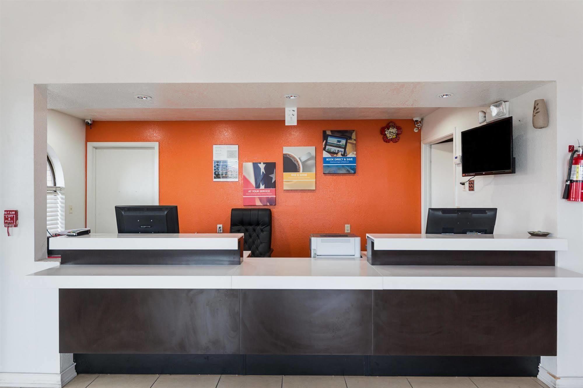 Motel 6-San Antonio, Tx - Fiesta Trails Exterior photo